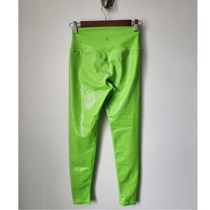 BuffBunny Lime Green Leggings